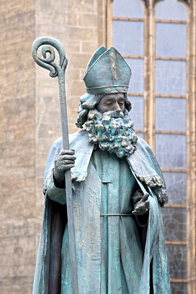 valkenburg living statue levend standbeeld evenement event festival festiviteit kunst art straatkunst streetart artiest beeld beeldhouwwerk